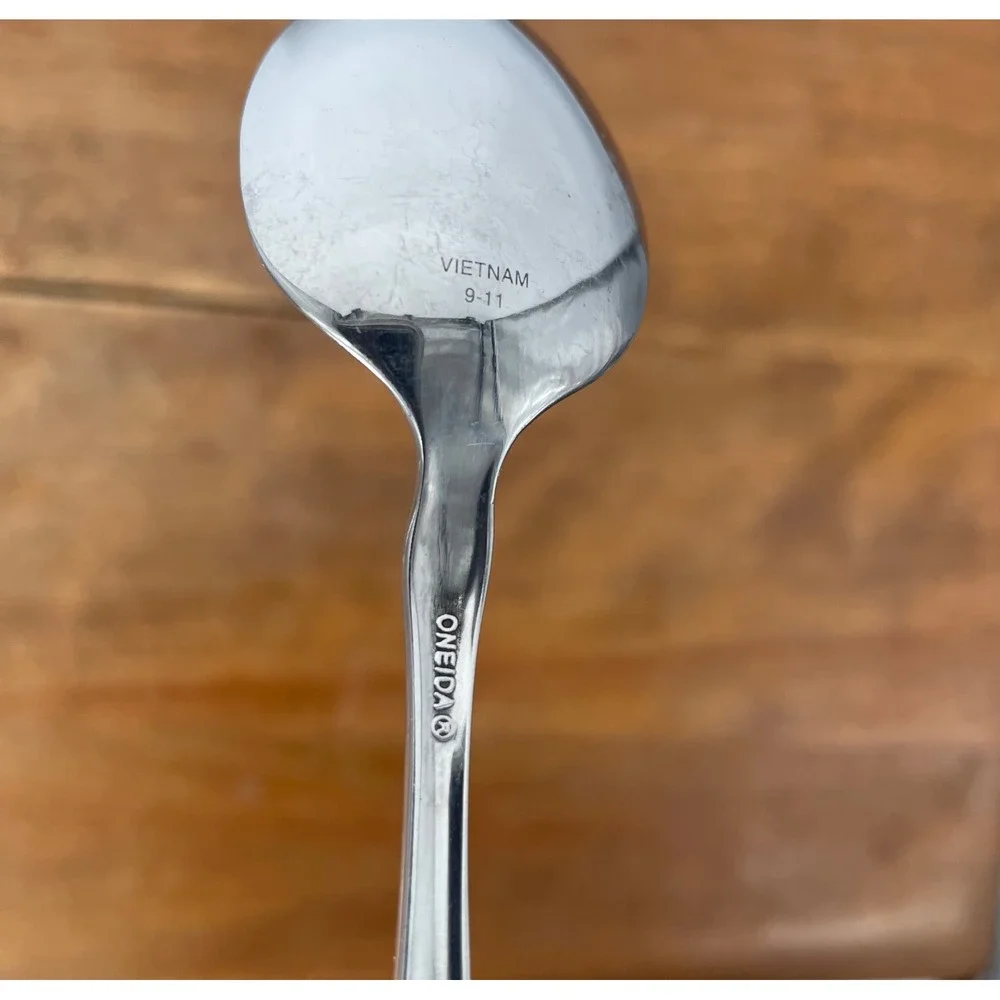 Oneida Wordsworth Stainless Steel Teaspoon Glossy‎